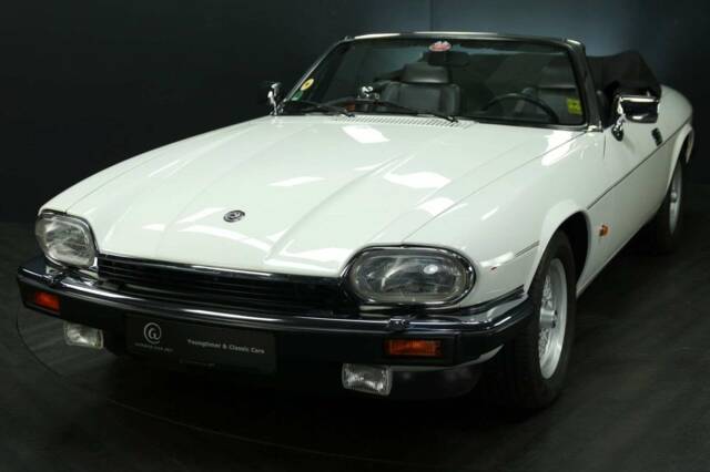 Image 1/50 de Jaguar XJS 5.3 V12 (1992)