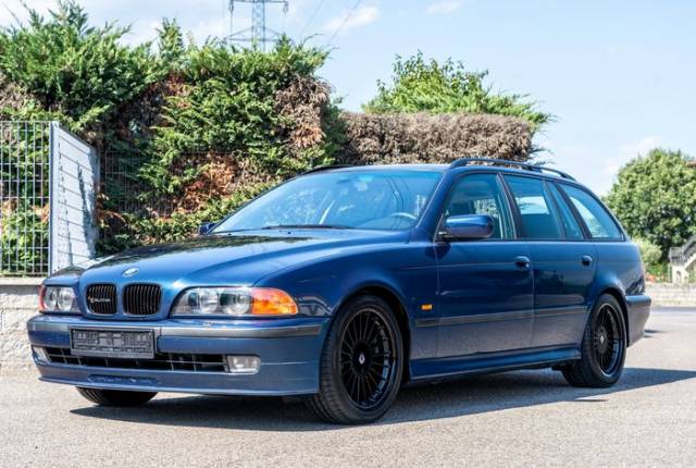 Immagine 1/8 di ALPINA B10 V8 Touring (1998)