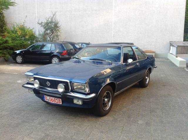 Opel Rekord 2000 S