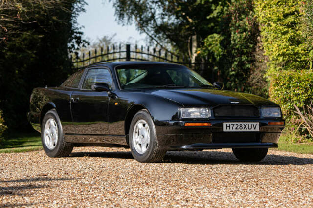 Image 1/35 of Aston Martin Virage (1990)