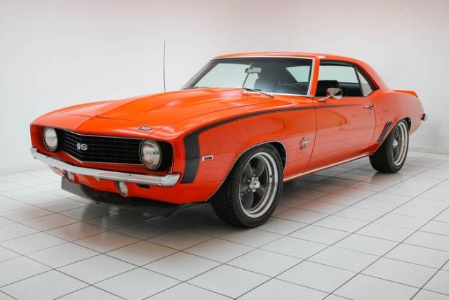Image 1/9 of Chevrolet Camaro SS-350 (1969)
