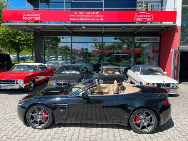 Imagen 1/20 de Aston Martin V8 Vantage (2011)