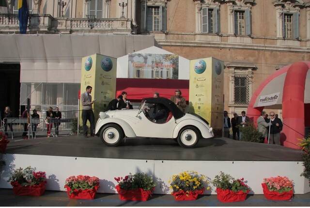 Image 1/20 de NSU-Fiat 500 A Topolino Weinsberg (1939)
