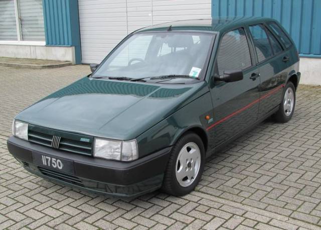 Imagen 1/9 de FIAT Tipo (1990)