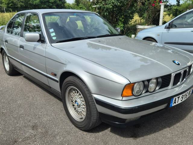 Bild 1/8 von BMW 525i (1993)