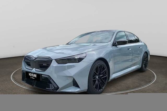 Image 1/11 of BMW M5 xDrive (2024)