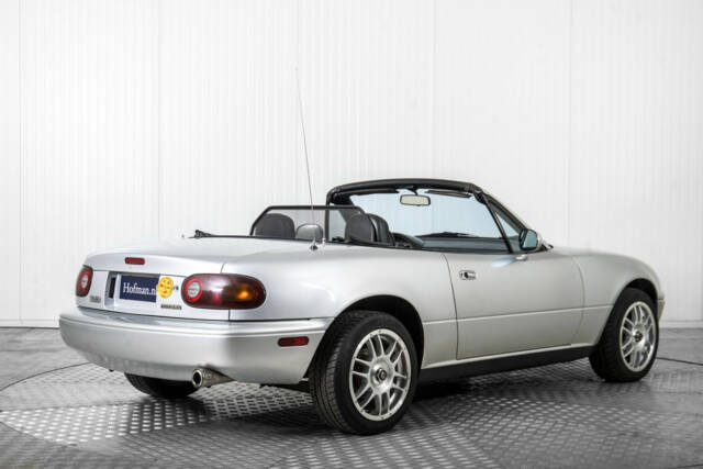Obraz 1/50 pojazdu Mazda MX-5 1.6 (1990)