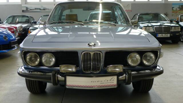 Image 1/39 of BMW 3.0 CS (1972)