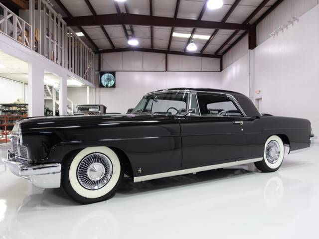 Afbeelding 1/33 van Lincoln Continental Mark II (1956)