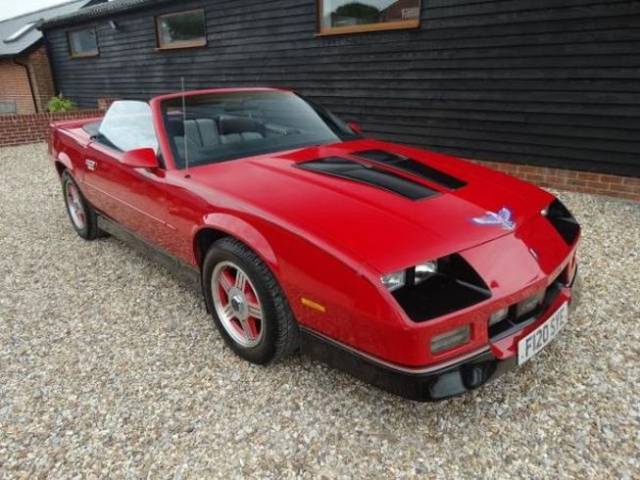 Afbeelding 1/10 van Chevrolet Camaro (1989)