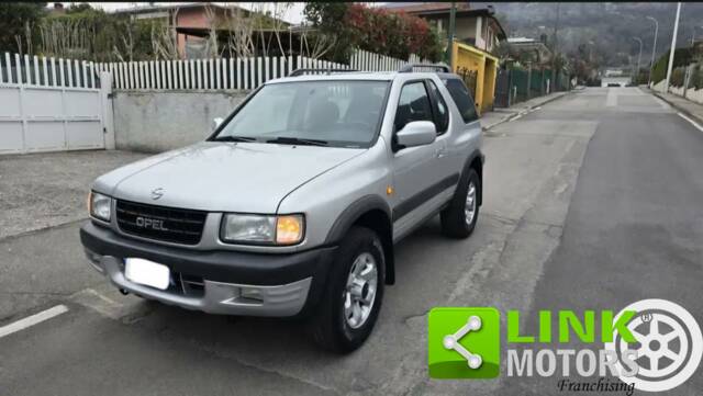 Image 1/10 of Opel Frontera 2.2. DTI 16V (2000)
