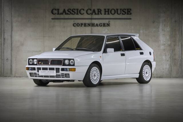 Imagen 1/93 de Lancia Delta HF Integrale Evoluzione I (1992)