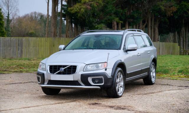 Imagen 1/45 de Volvo XC70 3.2 AWD (2008)