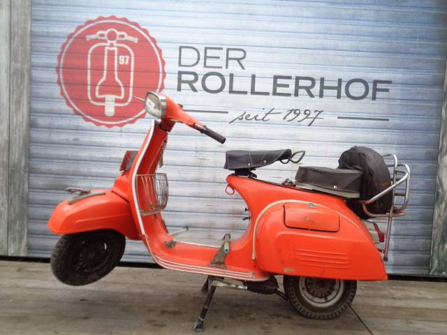 Image 1/4 de Piaggio Vespa 150 Sprint Veloce (1974)
