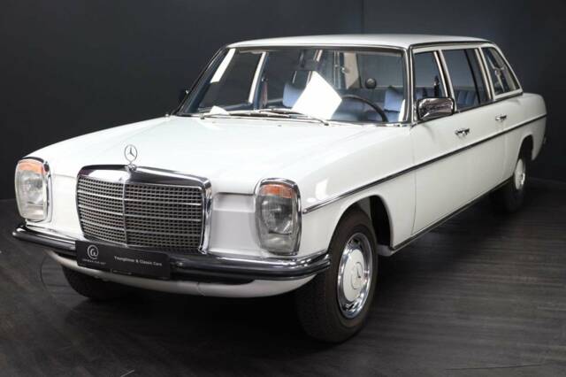 Image 1/30 of Mercedes-Benz 230 lang (1973)
