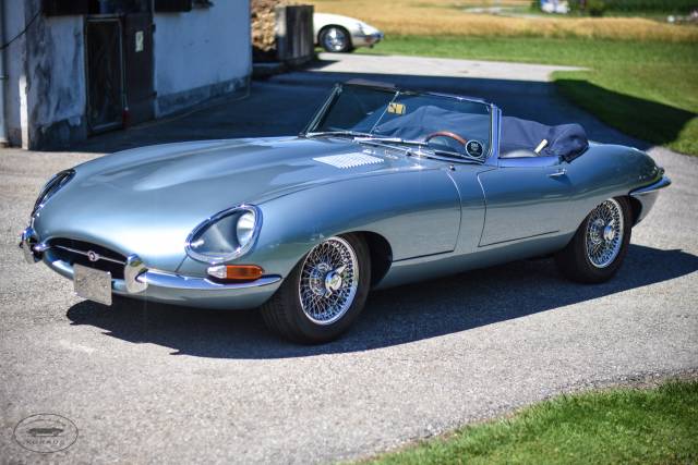 Image 1/26 de Jaguar Type E 3.8 (1963)
