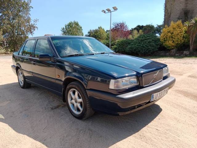 Image 1/9 of Volvo 850 2.5-20V (1995)