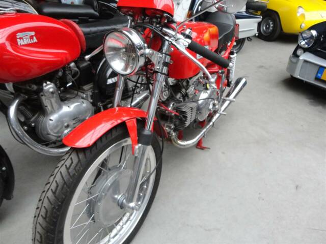 Imagen 1/7 de Aermacchi Harley-Davidson DUMMY (1971)