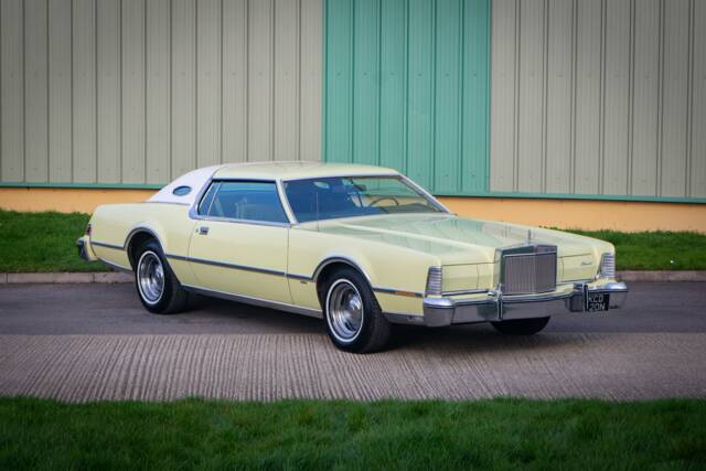 Bild 1/34 von Lincoln Continental Mark IV (1975)