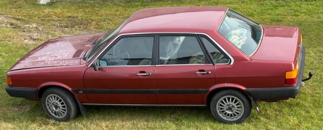 Image 1/32 of Audi 80 1.6 (1986)