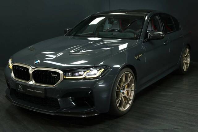 Image 1/50 of BMW M5 xDrive (2022)