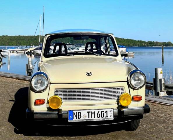 Bild 1/20 von Trabant 601 S de Luxe (1989)