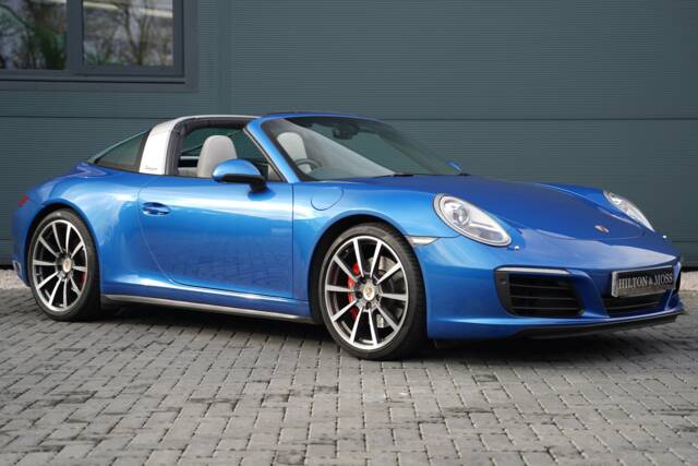 Bild 1/50 von Porsche 911 Carrera 4S (2017)