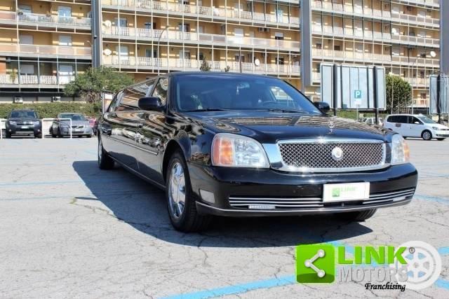 Bild 1/18 von Cadillac DeVille DTS (2001)