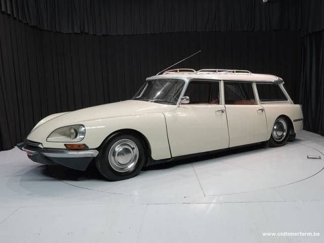 Image 1/15 of Citroën ID 20 Break (1971)