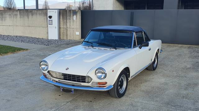 Image 1/50 of FIAT Spider 2000 (1979)