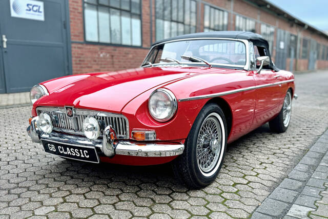 Bild 1/64 von MG MGB (1970)