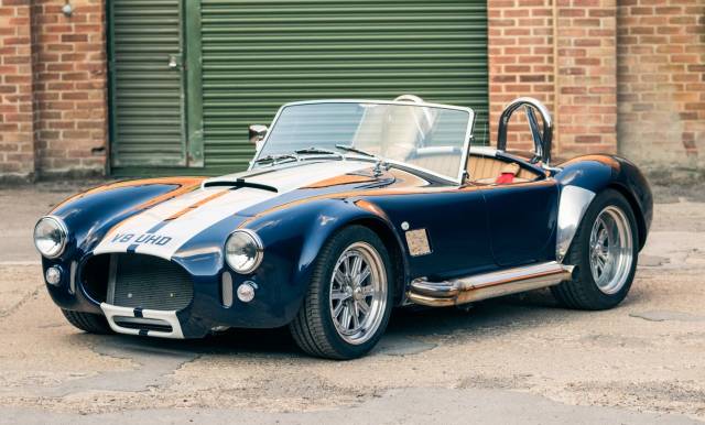 Image 1/8 of AK Cobra (2015)