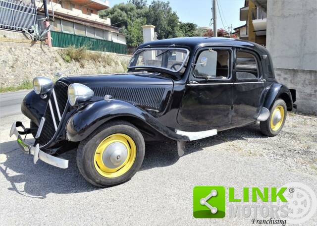 Image 1/10 of Citroën Traction Avant 11 B (1952)