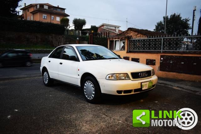 Bild 1/13 von Audi A4 1.8 (1996)