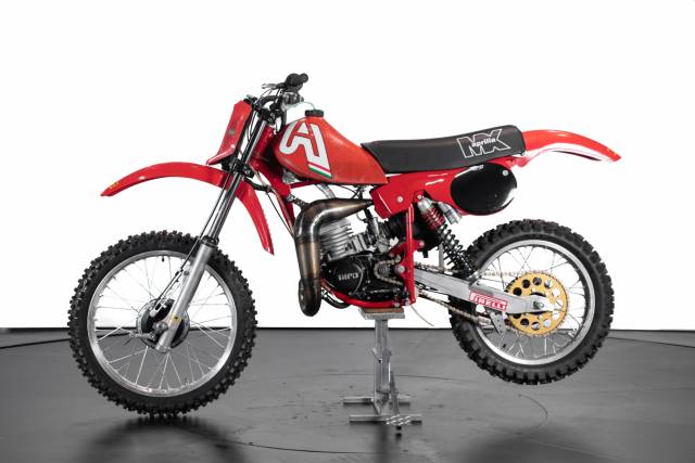 Immagine 1/23 di Aprilia DUMMY (1981)