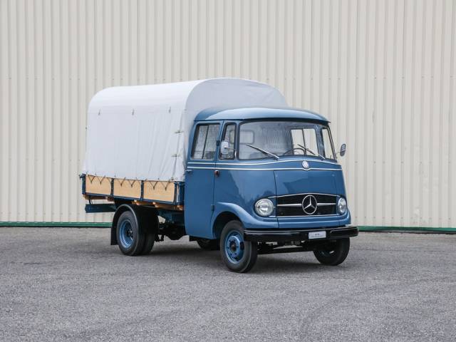 Image 1/21 of Mercedes-Benz L 319 (1964)