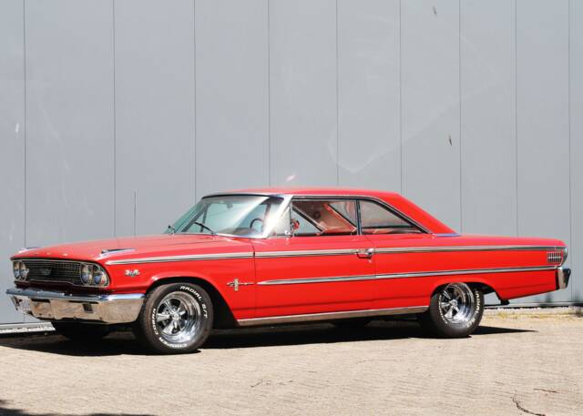 Image 1/49 of Ford Galaxie 500 Sports 427 (1963)