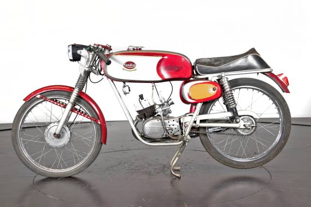 Image 1/12 of Mondial DUMMY (1968)