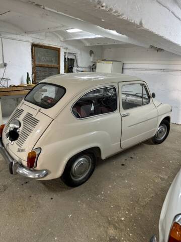 Imagen 1/5 de SEAT 600 E (1970)