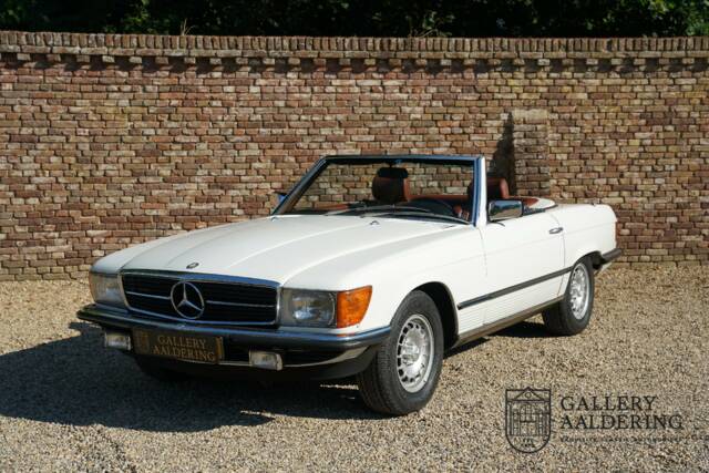 Image 1/50 of Mercedes-Benz 380 SL (1982)