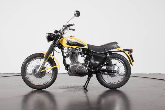 Bild 1/20 von Ducati DUMMY (1974)