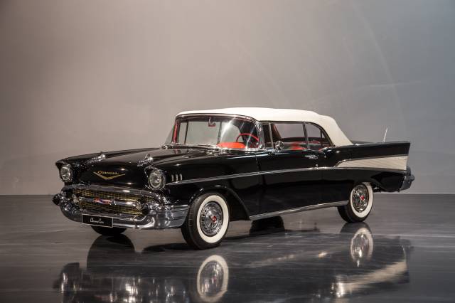 Bild 1/11 von Chevrolet Bel Air Convertible (1957)