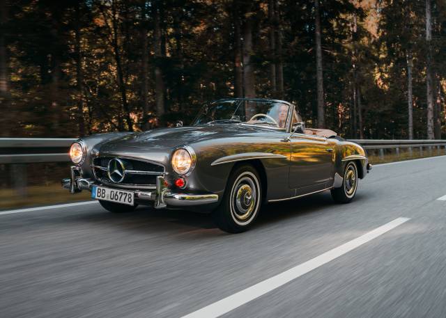 Anthracite gray metallic Mercedes-Benz 190 Sl for sale