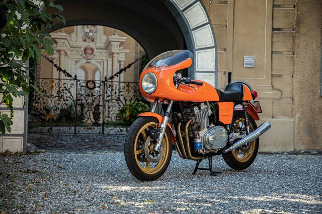 Image 1/50 of Laverda DUMMY (1976)