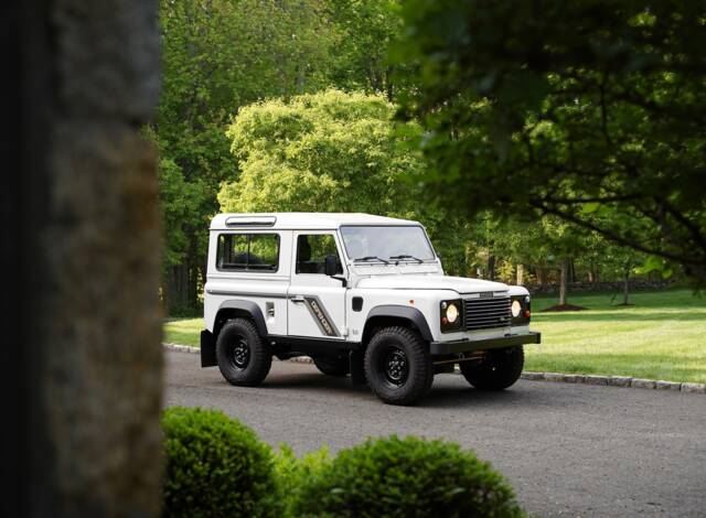 Image 1/96 of Land Rover Defender 90 (1995)