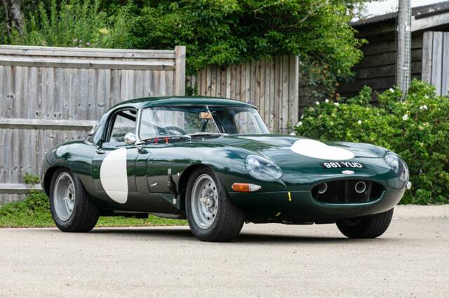 Afbeelding 1/50 van Jaguar E-Type "Lightweight" (1961)