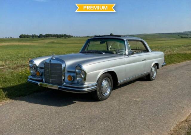 Bild 1/8 von Mercedes-Benz 220 SE b (1962)