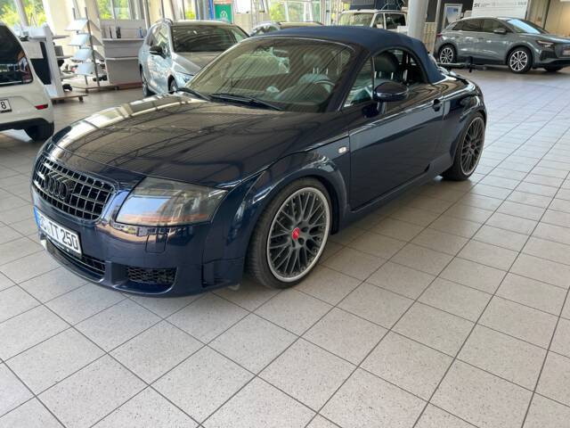 Bild 1/10 von Audi TT 1.8 T (2002)