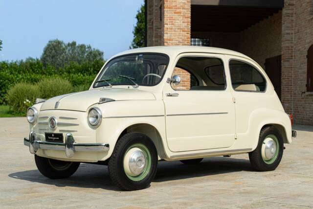 Bild 1/44 von FIAT 600 (1958)