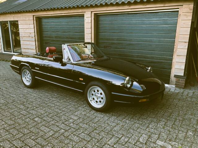 Image 1/23 of Alfa Romeo 2.0 Spider (1991)